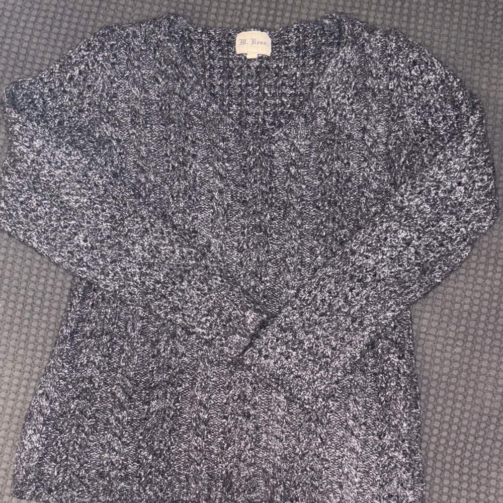 M Rena Women's Gray Sparkly V-Neck Sweater